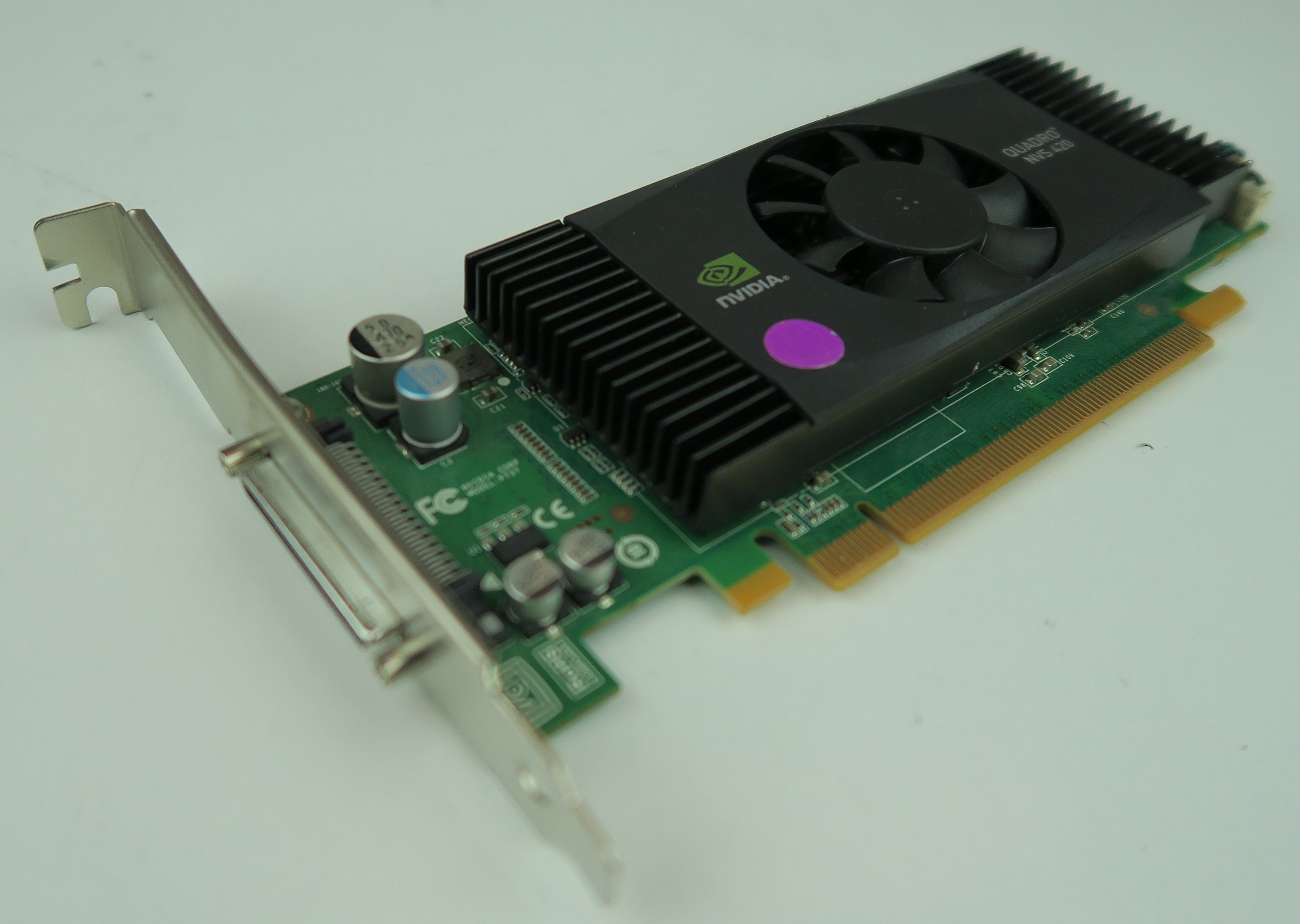 グラフィックボード・グラボ・ビデオカード Quadro NVS420 Amazon | PNY Quadro NVS 420 PCI-Express x 16 VHDCI to Quad DVI